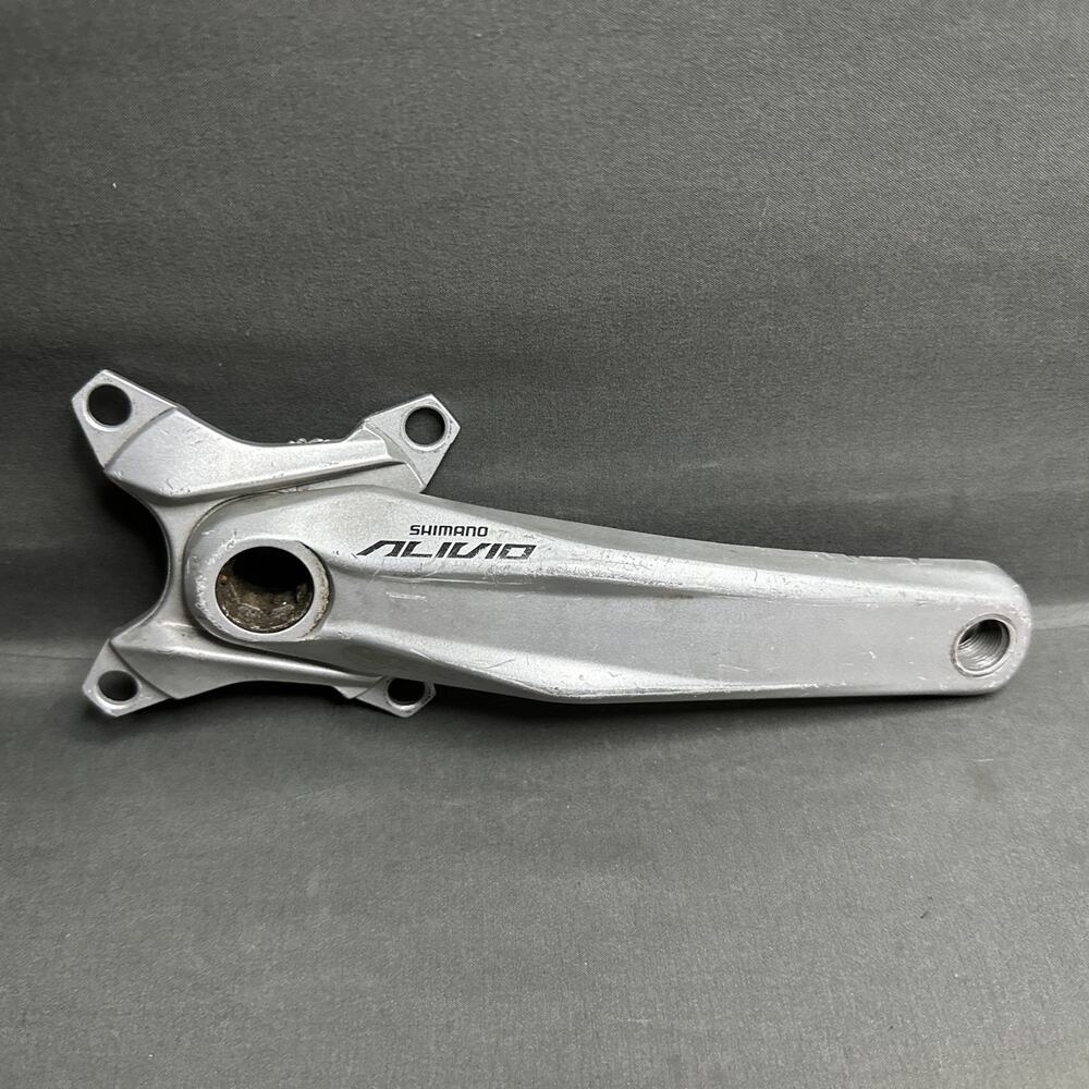 Shimano Alivio (likely FC-M4050) mountain bike crank arm 175mm